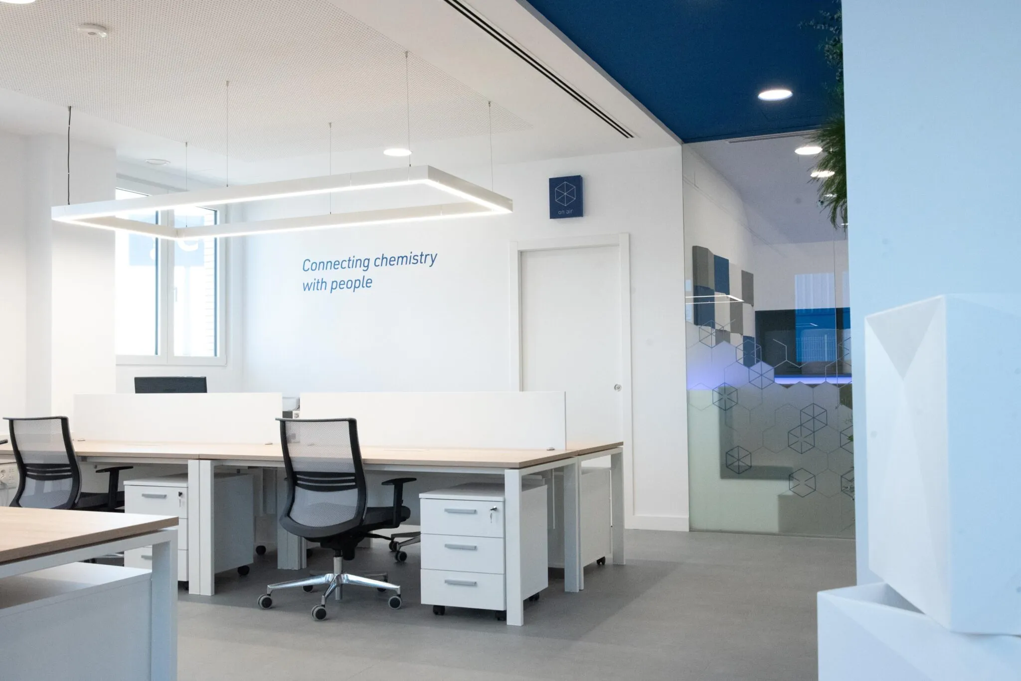 Fotos ZyS 143 2048x1367 1